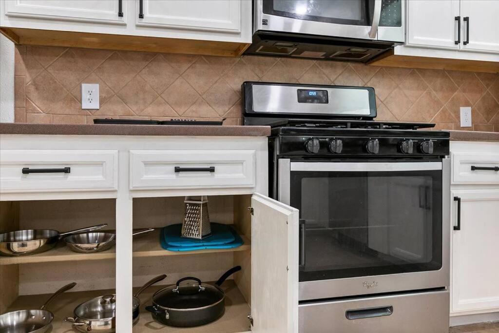 Lucky House - Tranquility In The Middle Of Houston - Tv In Every Room - 300 M2 外观 照片