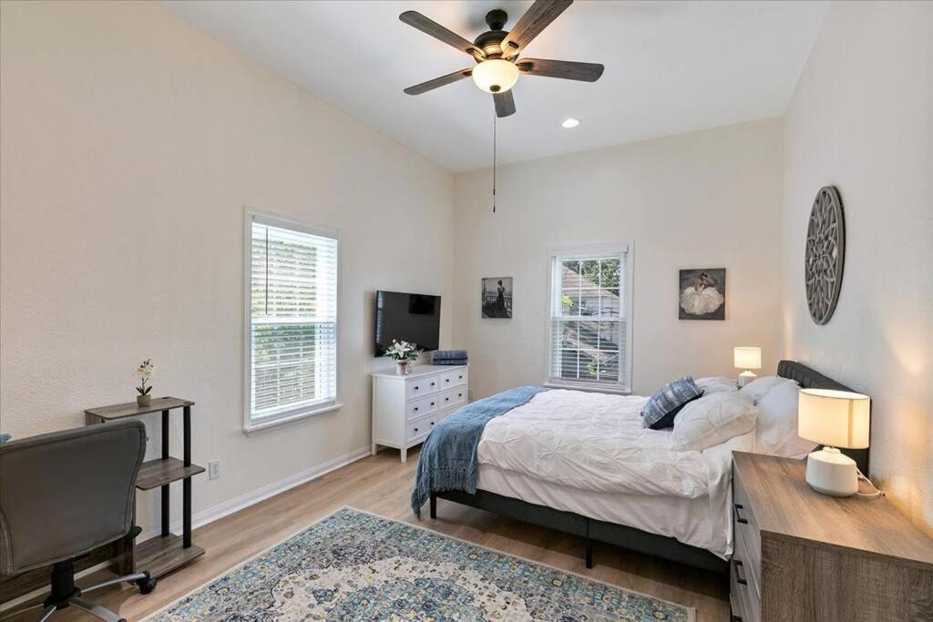 Lucky House - Tranquility In The Middle Of Houston - Tv In Every Room - 300 M2 外观 照片