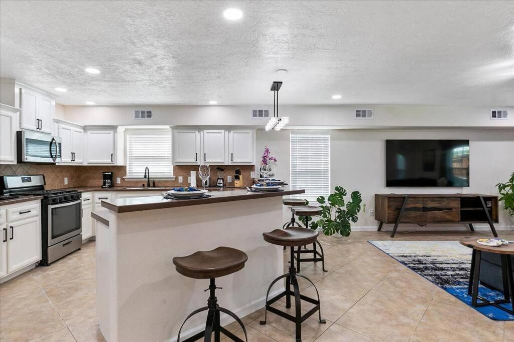 Lucky House - Tranquility In The Middle Of Houston - Tv In Every Room - 300 M2 外观 照片